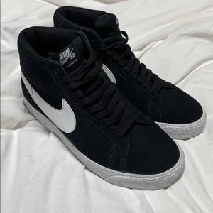 Nike SB Blazer Mid Men’s Size 6